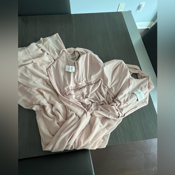 Timeless Morilee Evening Gown - Size 6 - Picture 8 of 9